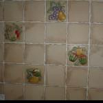 SMALL KITCHEN TILES