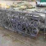 OLD ANTIQUE FOUNDRY IRON PARAPET 